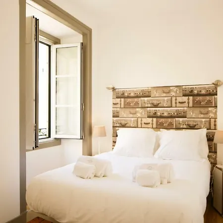 Apartment Trendy And Super 21 By Lisbonne Collection *